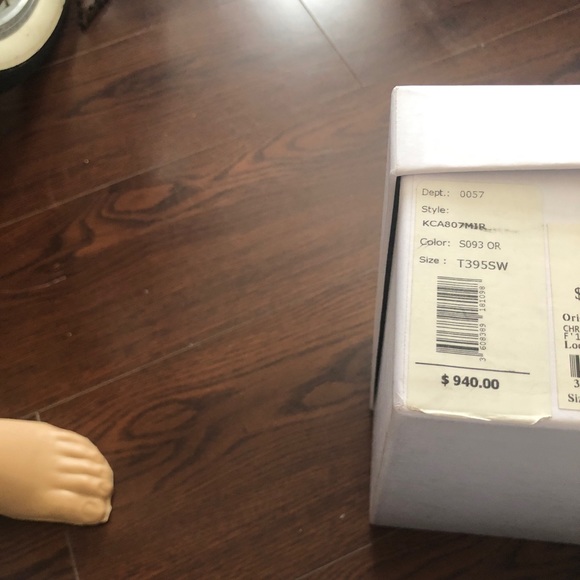 Christian Dior gold pump - Picture 4 of 5